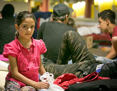 Die Caritas hilft Flüchtlingen am Salzburger Hauptbahnhof