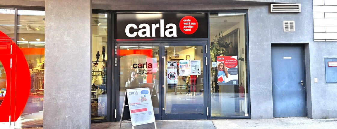 Eingang von carla Lehen Salzburg