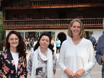 Caritas Salzburg und Freilichtmuseum Salzburg Großgmain
Lerncafe für Kinder
v.l. Andrea Schmid, Sonja Dick, Andrea Klambauer und Michael Weese
Foto: Franz Neumayr 24.5.2022 Presseofoto Neumayr