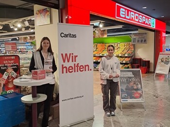 Zwei Freiwillige beim Einsatz