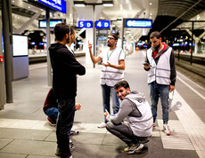 Die Caritas hilft Flüchtlingen am Salzburger Hauptbahnhof