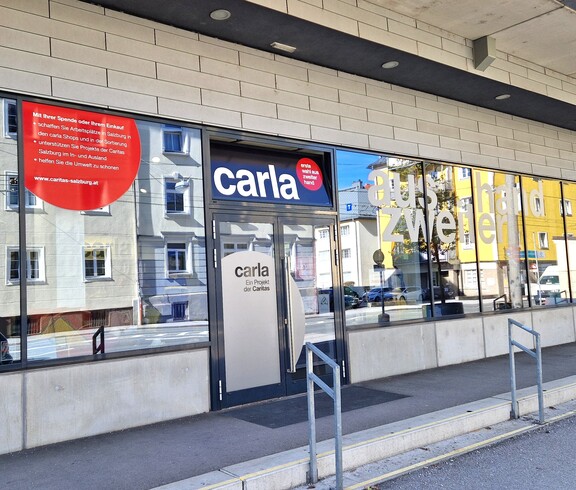 Straßenansicht von carla Lehen Salzburg